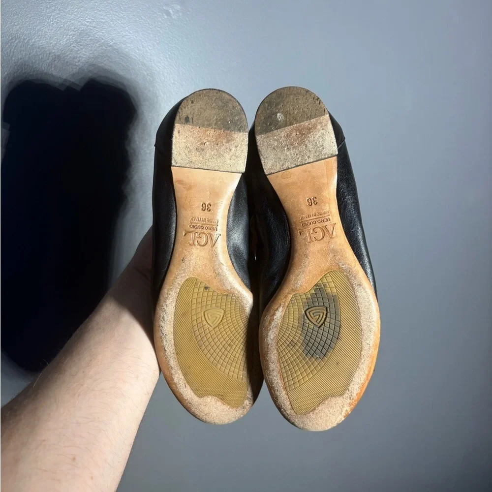 AGL Patent Leather Cap Toe Loafer Flats Size EU 36